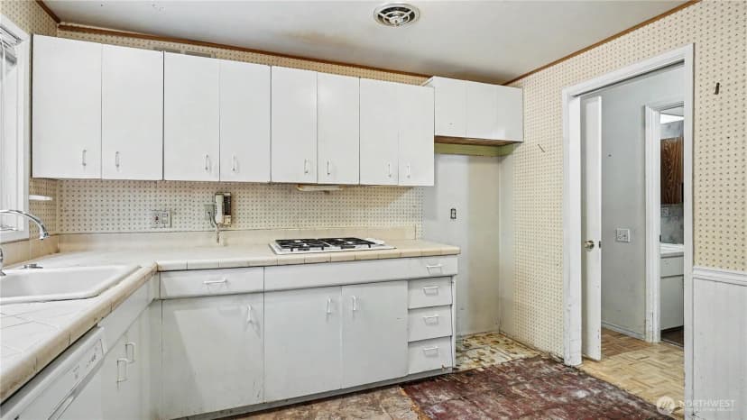 Property photo for 3437 77th Avenue Se, Mercer Island photo 11
