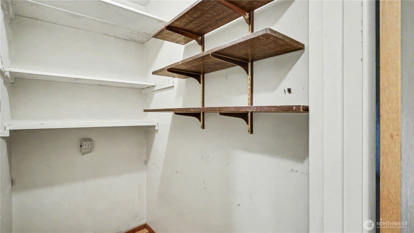 Property photo for 3437 77th Avenue Se, Mercer Island photo 17