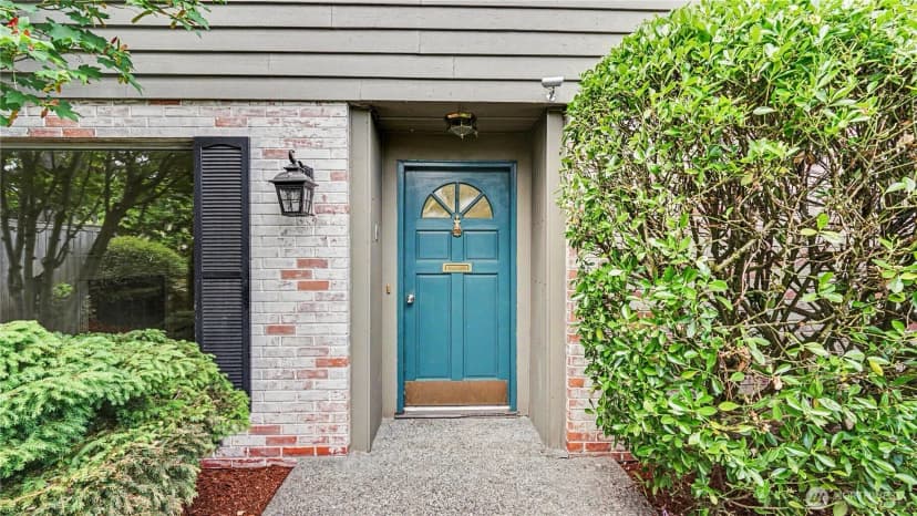 Property photo for 3437 77th Avenue Se, Mercer Island photo 5