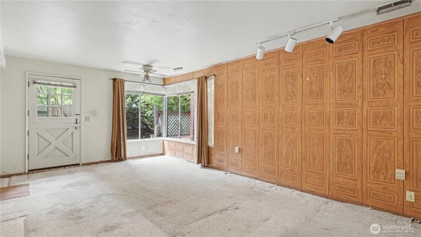 Property photo for 3437 77th Avenue Se, Mercer Island photo 14