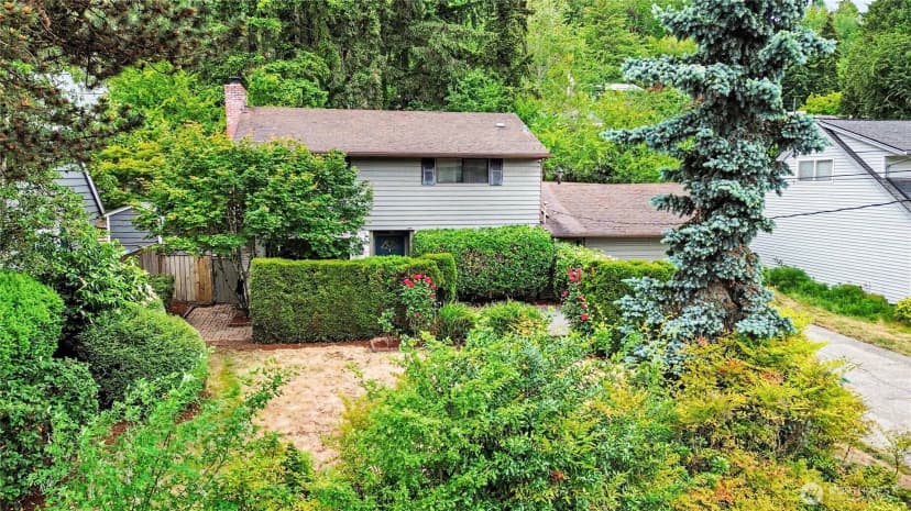 Property photo for 3437 77th Avenue Se, Mercer Island photo 2
