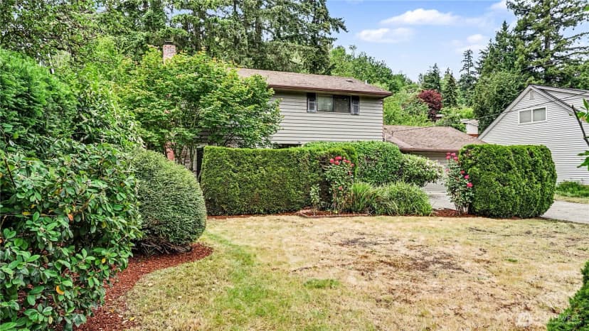 Property photo for 3437 77th Avenue Se, Mercer Island photo 3