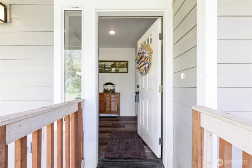 Property photo for 15635 Ursula Lane Se, Yelm photo 3