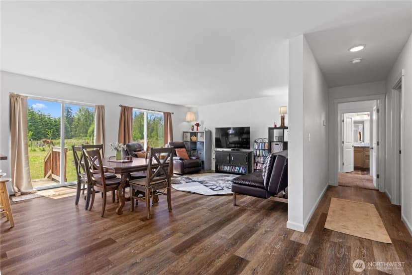 Property photo for 15635 Ursula Lane Se, Yelm photo 5