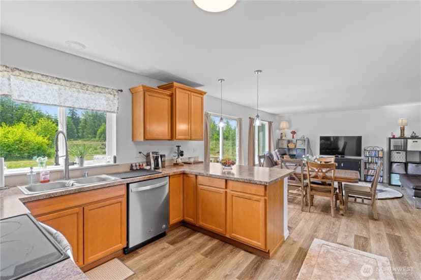 Property photo for 15635 Ursula Lane Se, Yelm photo 12