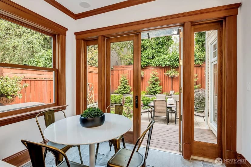Property photo for 612 11th Avenue E, Seattle photo 16