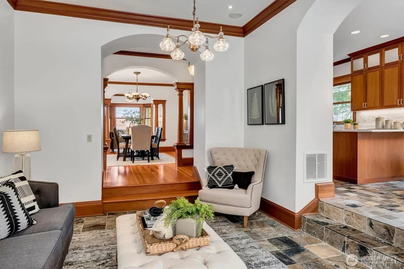 Property photo for 612 11th Avenue E, Seattle photo 12