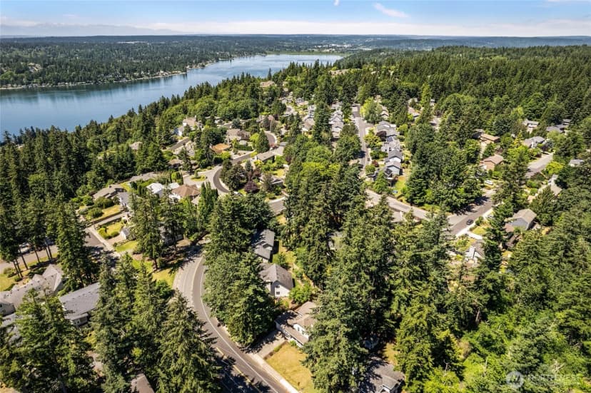 Property photo for 21136 Ne 16th Street, Sammamish photo 27