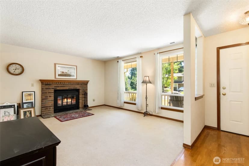 Property photo for 21136 Ne 16th Street, Sammamish photo 3
