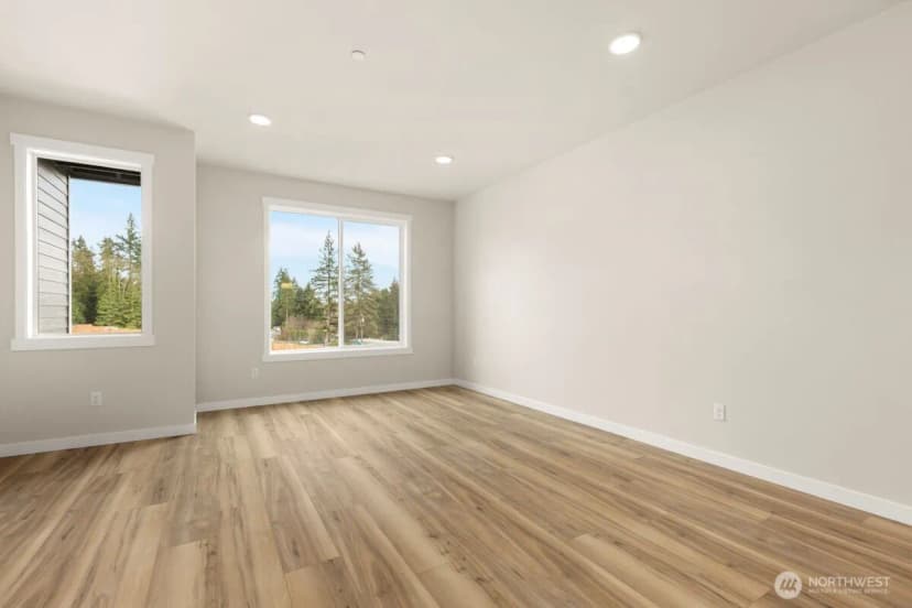 Property photo for 16823 Alder Way #l4, Lynnwood photo 15