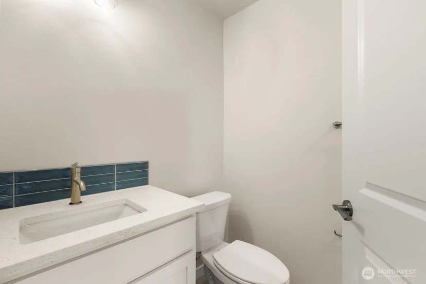 Property photo for 16823 Alder Way #l4, Lynnwood photo 32
