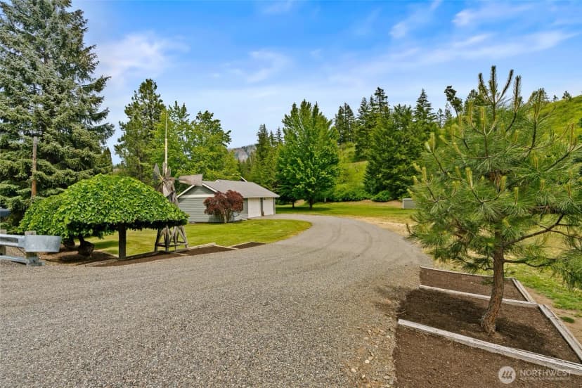 Property photo for 370 Burke Road, Cle Elum photo 12