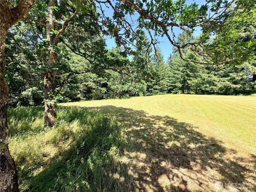 Property photo for 503 Centre Street N, Rainier photo 13