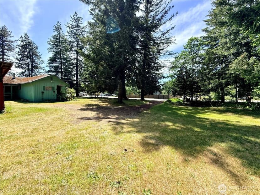Property photo for 503 Centre Street N, Rainier photo 17