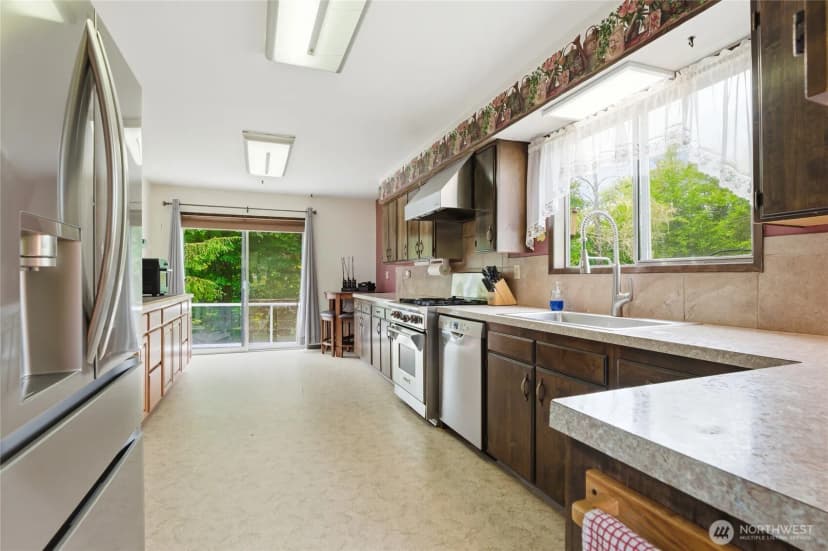 Property photo for 1381 Wynooche Valley Road, Montesano photo 15