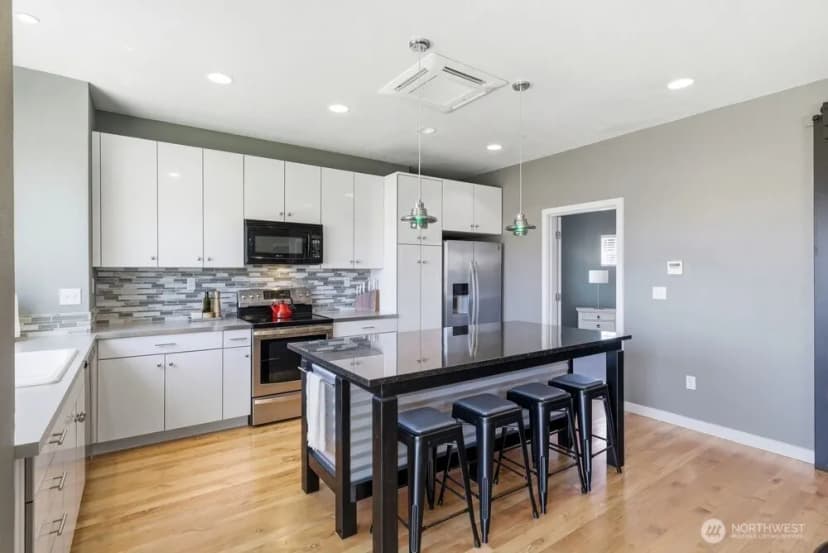 Property photo for 406 Island View Sw, Mattawa photo 12