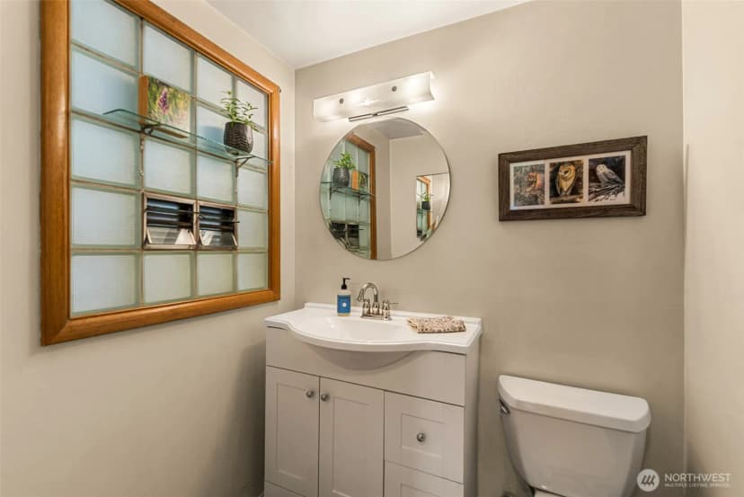 Property photo for 19 N Garfield Avenue, Wenatchee photo 11