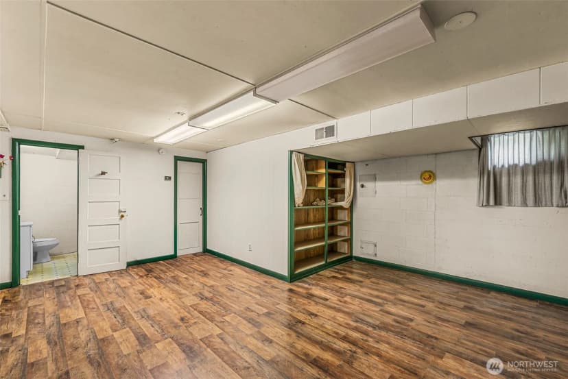 Property photo for 19 N Garfield Avenue, Wenatchee photo 19