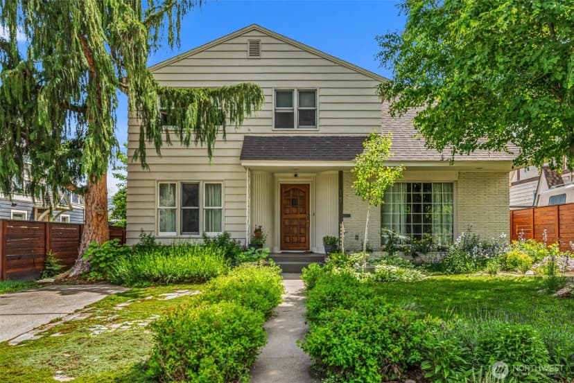Property photo for 19 N Garfield Avenue, Wenatchee photo 3