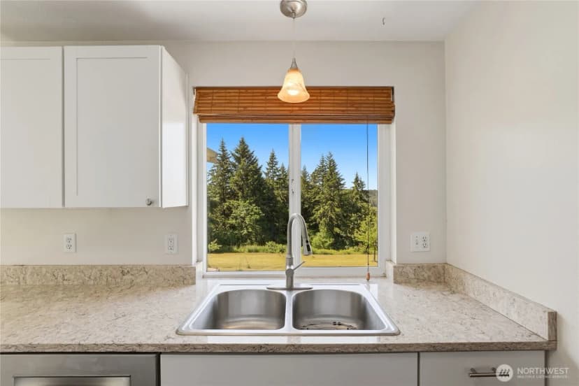 Property photo for 12742 Banner Road Se, Olalla photo 14