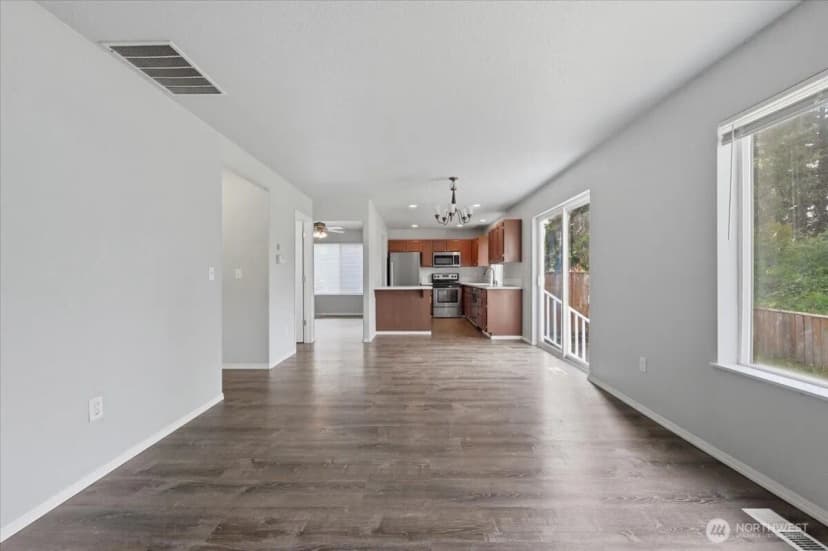Property photo for 1425 186th Street Ct E, Spanaway photo 20