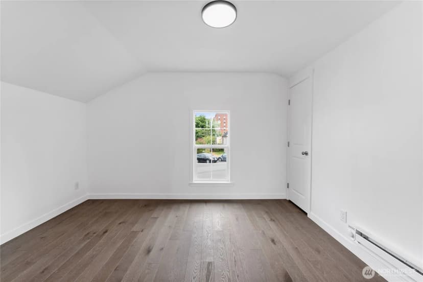 Property photo for 2928 Nassau Street, Everett photo 24