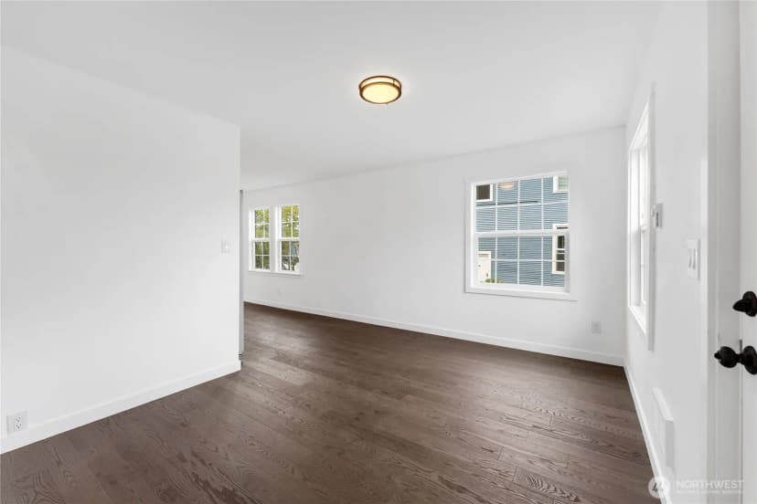 Property photo for 2928 Nassau Street, Everett photo 5