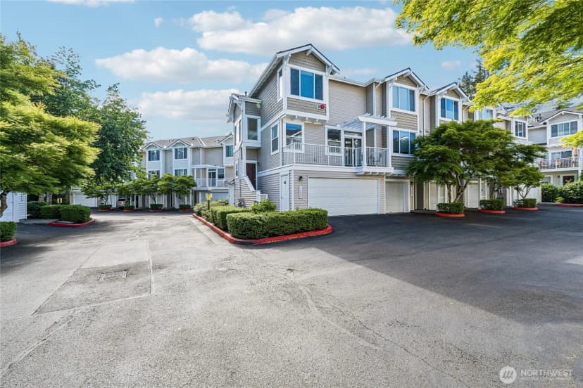 Property photo for 11899 Ne 163rd Place, Bothell
