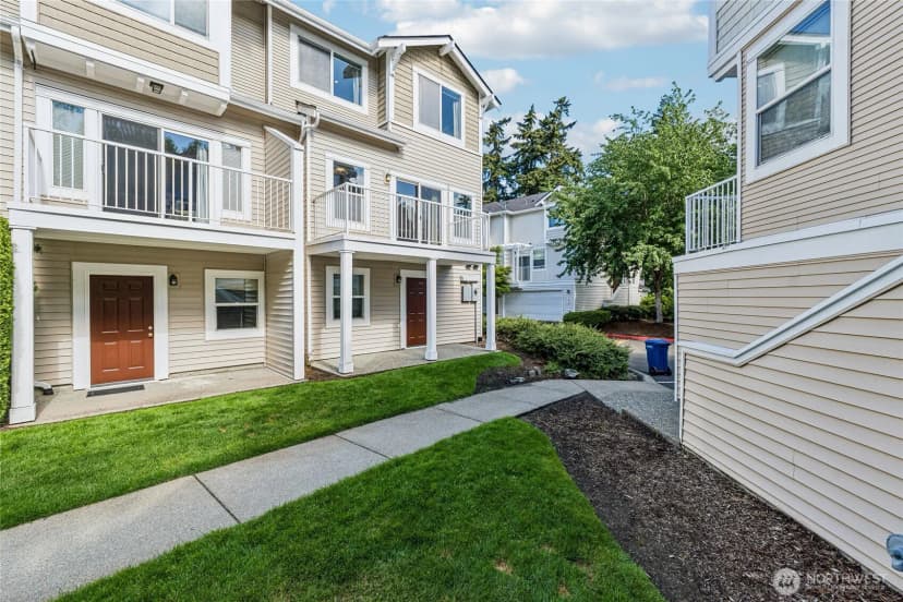Property photo for 11899 Ne 163rd Place, Bothell photo 30