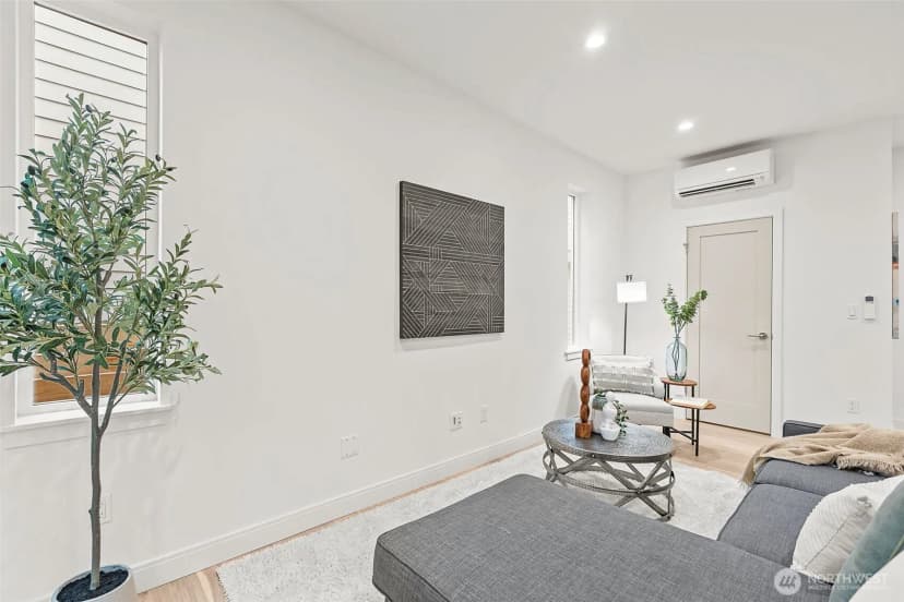 Property photo for 3548 S Dawson Street, Seattle photo 6