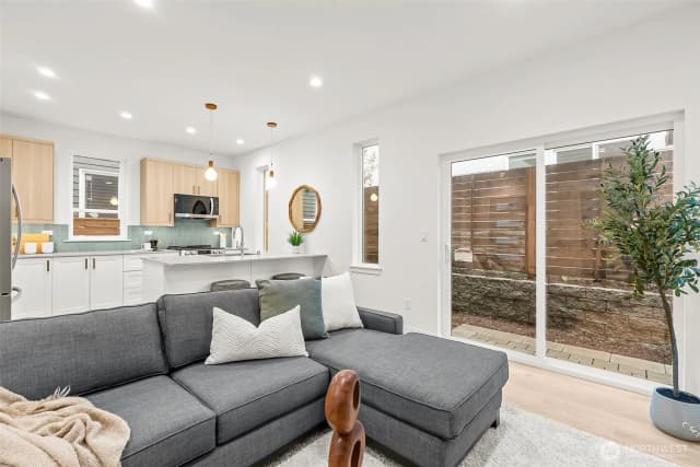 Property photo for 3548 S Dawson Street, Seattle photo 5