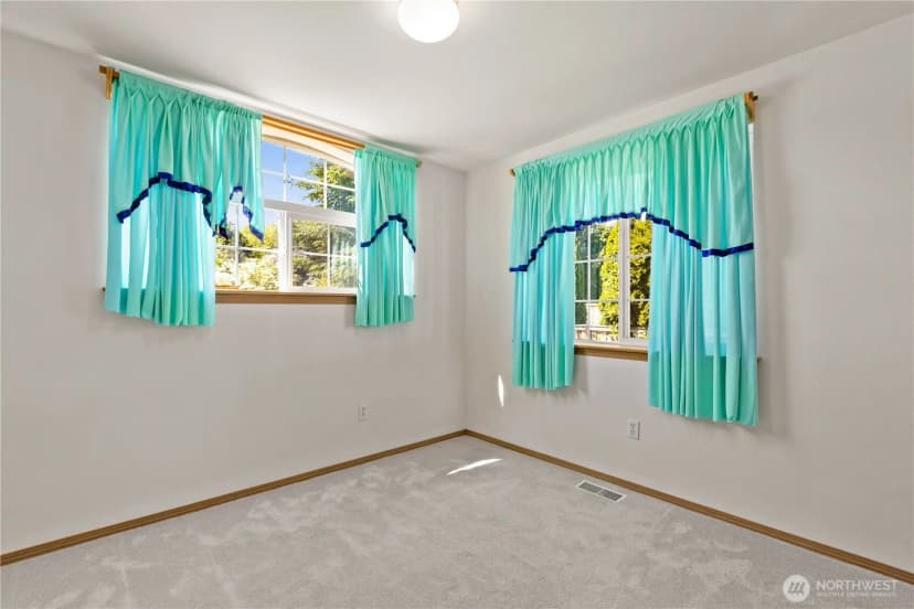 Property photo for 1235 29th Avenue Ct Sw, Puyallup photo 19