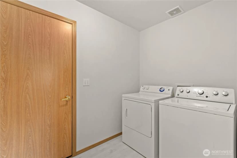 Property photo for 1235 29th Avenue Ct Sw, Puyallup photo 17