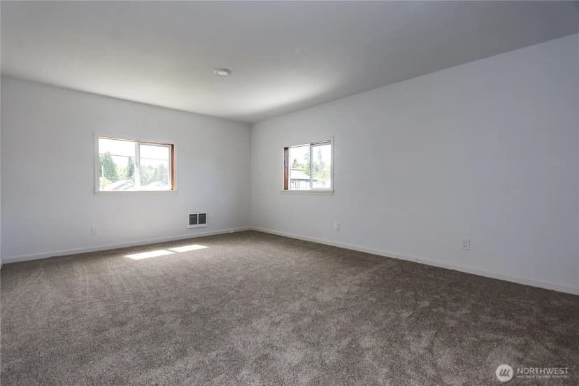 Property photo for 408 F Street, Cosmopolis photo 19