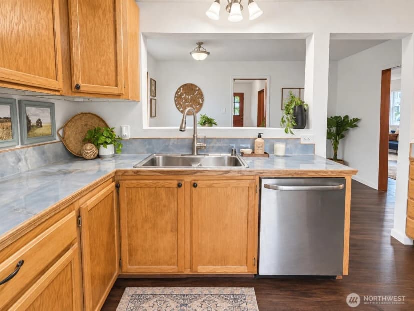 Property photo for 408 F Street, Cosmopolis photo 11