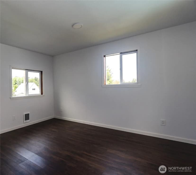 Property photo for 408 F Street, Cosmopolis photo 22