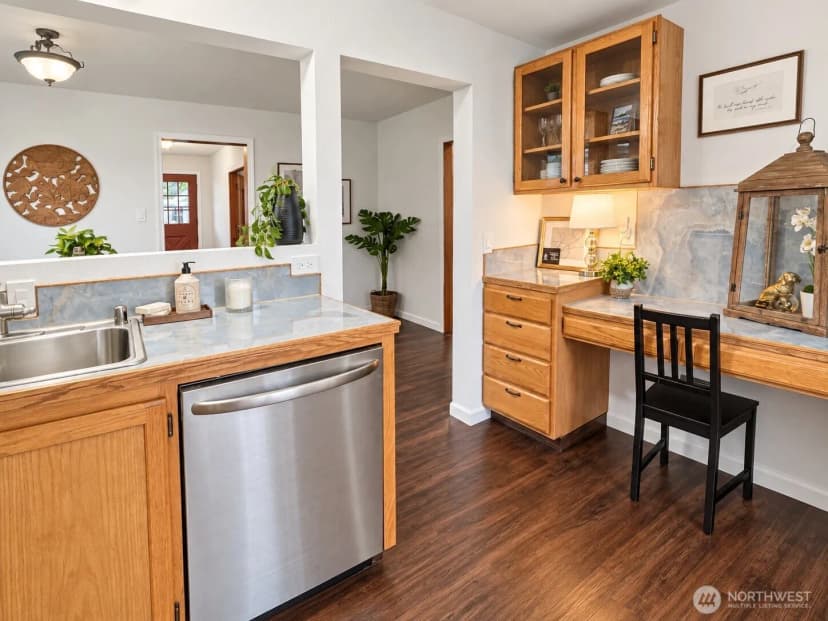 Property photo for 408 F Street, Cosmopolis photo 13