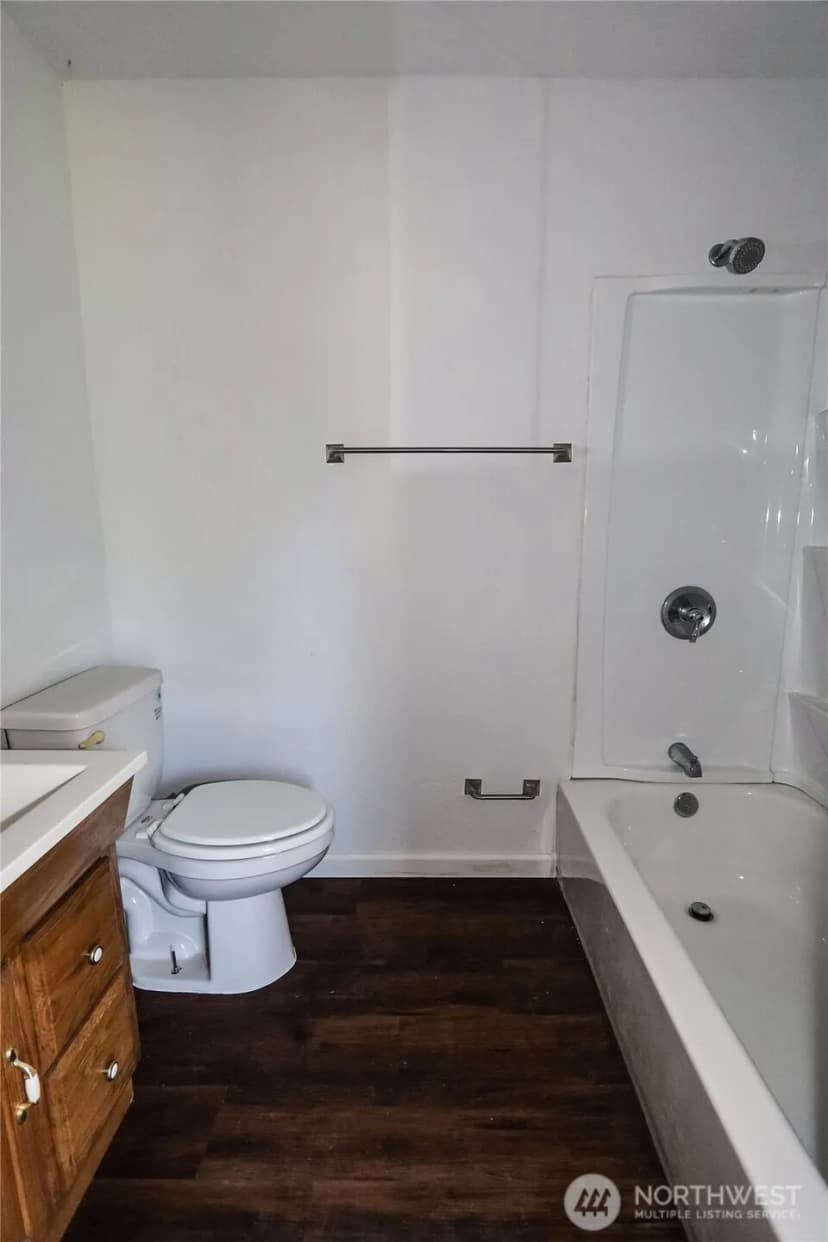 Property photo for 408 F Street, Cosmopolis photo 24