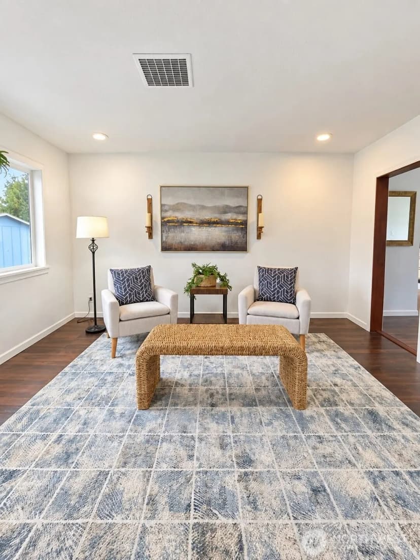 Property photo for 408 F Street, Cosmopolis photo 6