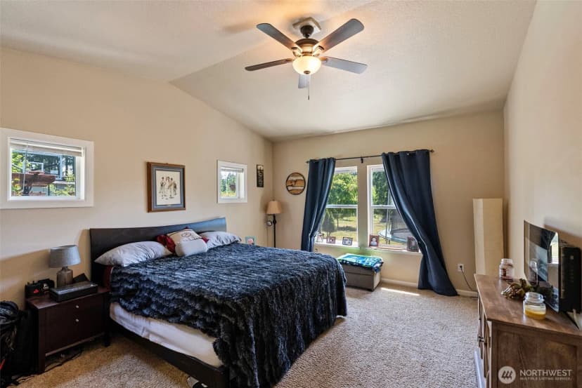 Property photo for 10810 130th Street Nw, Gig Harbor photo 14