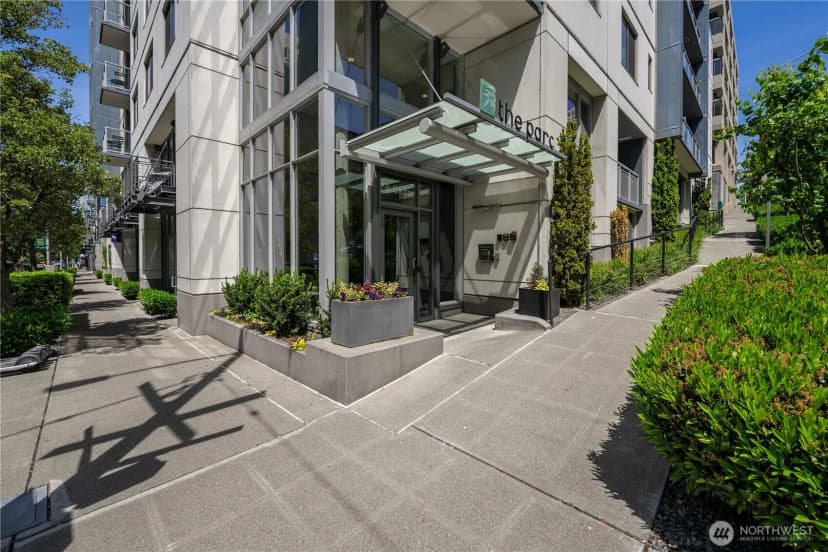 Property photo for 76 Cedar Street #708, Seattle photo 36