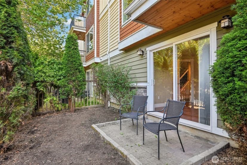 Property photo for 1137 26th Avenue, Seattle photo 37