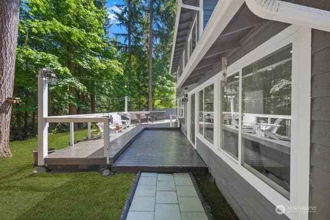 Property photo for 3310 220th Avenue Se, Sammamish photo 28