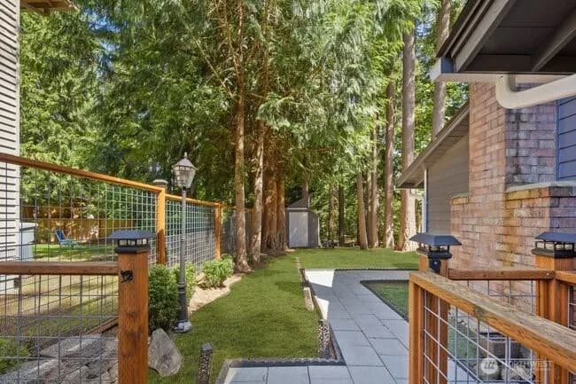Property photo for 3310 220th Avenue Se, Sammamish photo 26