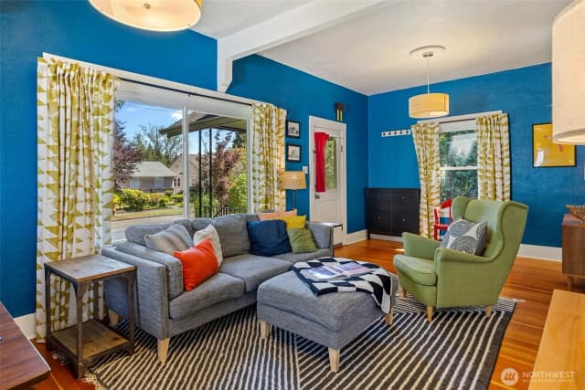 Property photo for 7729 12th Avenue Sw, Seattle photo 5