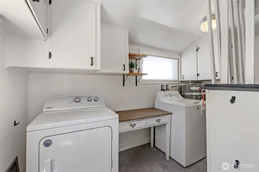 Property photo for 7729 12th Avenue Sw, Seattle photo 14