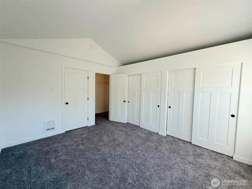 Property photo for 6414 Ne Fern Street, Suquamish photo 19