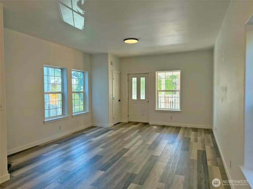 Property photo for 6414 Ne Fern Street, Suquamish photo 13