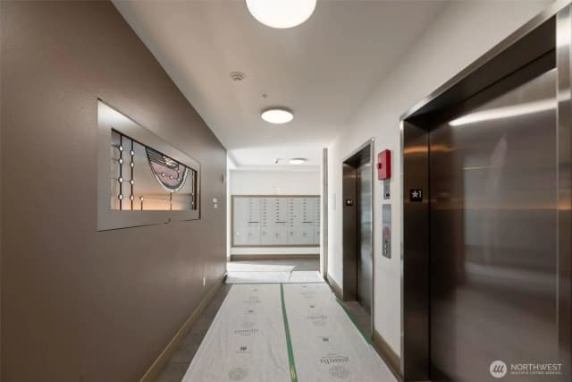Property photo for 4547 8th Avenue Ne #203, Seattle photo 5