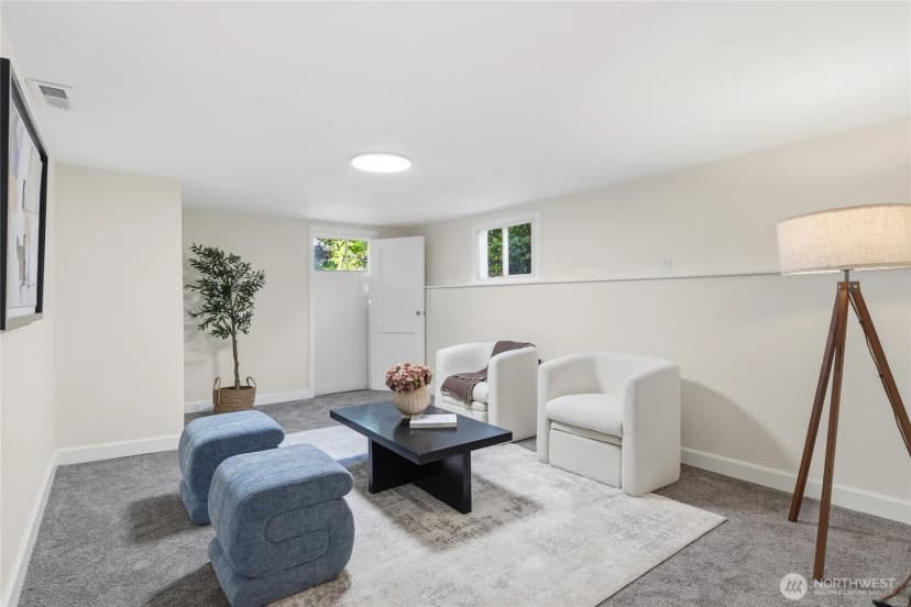 Property photo for 331 Ne 53rd Street, Seattle photo 26